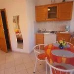 In 43608 شقة *